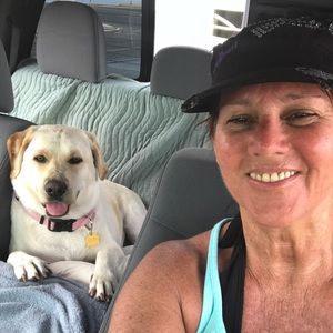 Meet your Posher, Jeanne